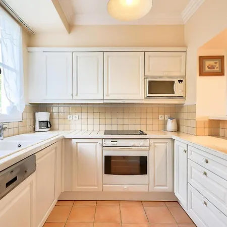 Les Aux Restanques Du Golfe De St Tropez - Maeva - Vue Colline 3 Pièces 6 Personnes - Prestige Mae-8591 *