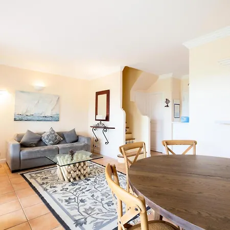 Les Aux Restanques Du Golfe De St Tropez - Maeva - Vue Colline 3 Pièces 6 Personnes - Prestige Mae-8591 Appartamento *